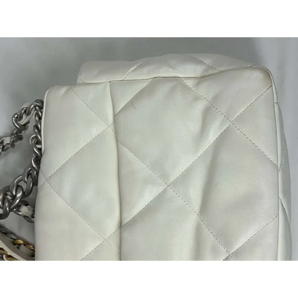 White Chanel 19 GM Flap Bag In Goatskin SPB JA-363272 - Picture 10 of 16